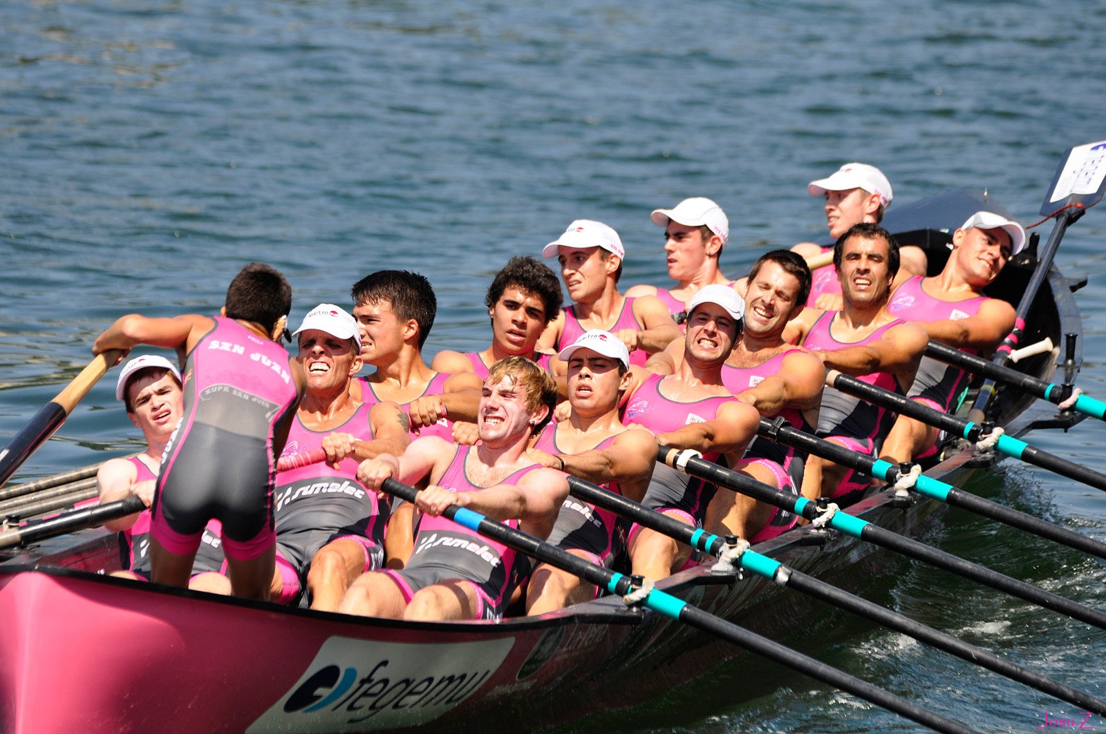 Fotografía propiedad de: Josu Zelaiaran Foto de la regata