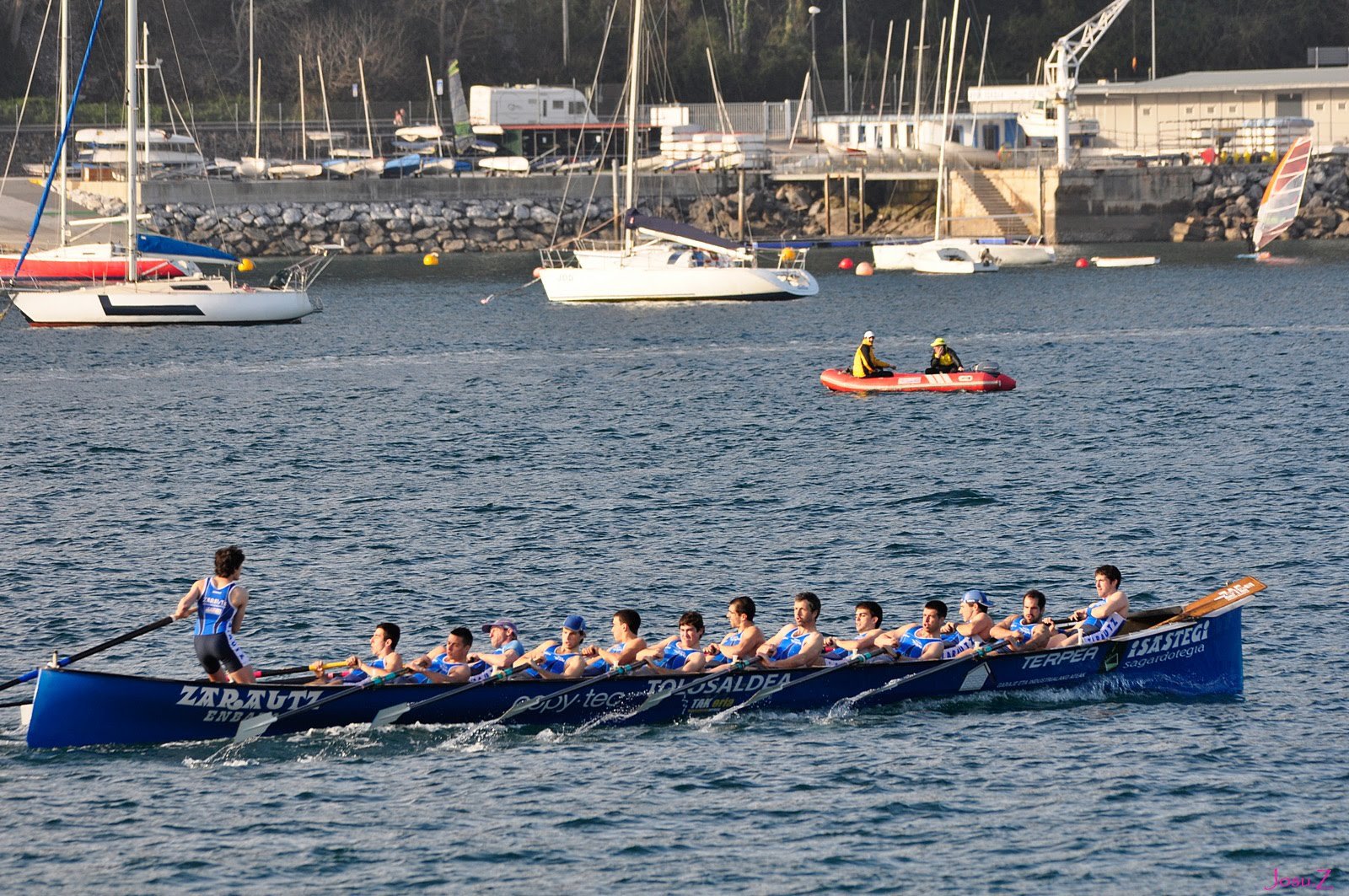 Fotografía propiedad de: Josu Zelaiaran Foto de la regata