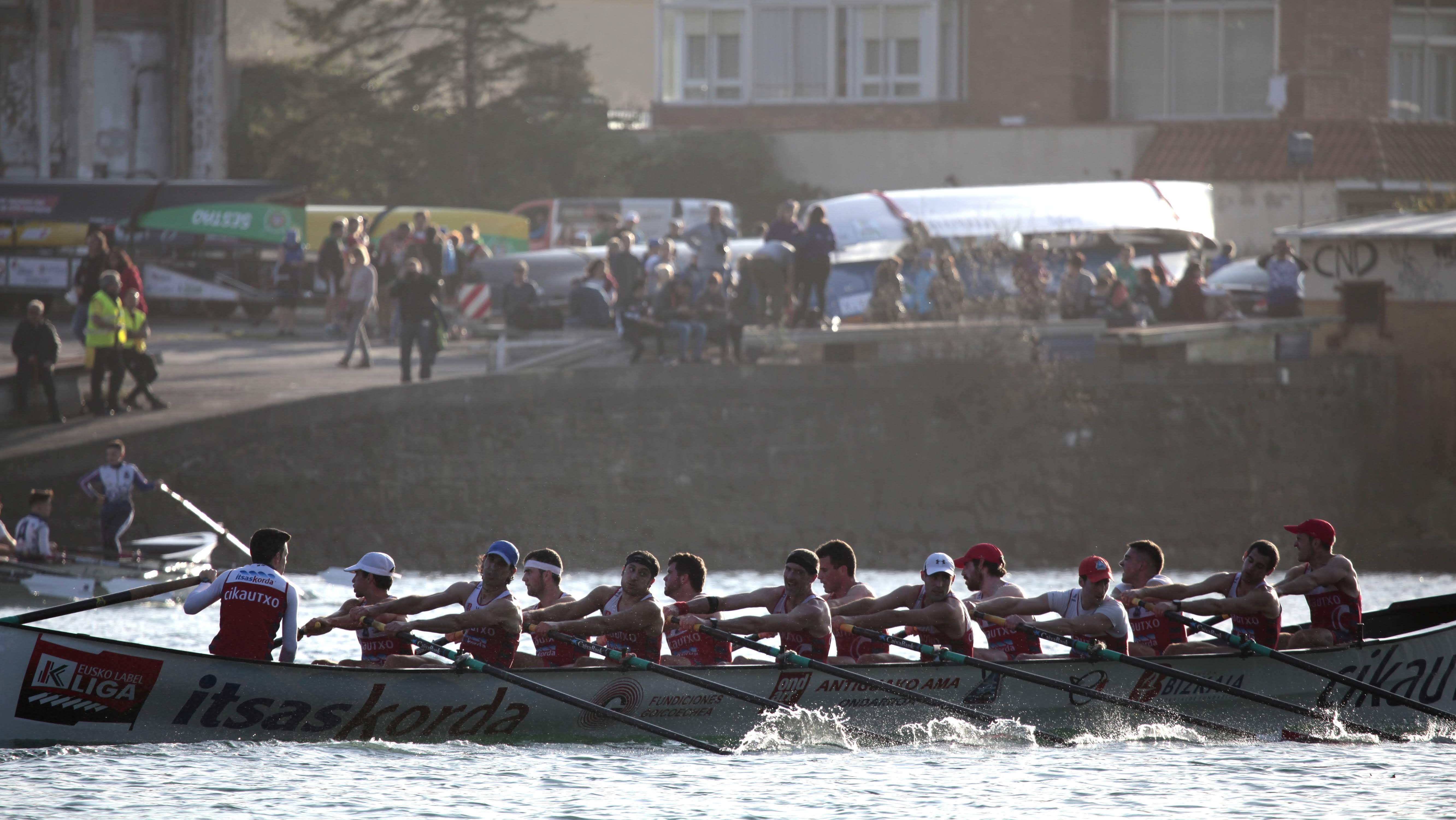 Fotografía propiedad de: Joxejulian Olasagasti Arruti Foto de la regata